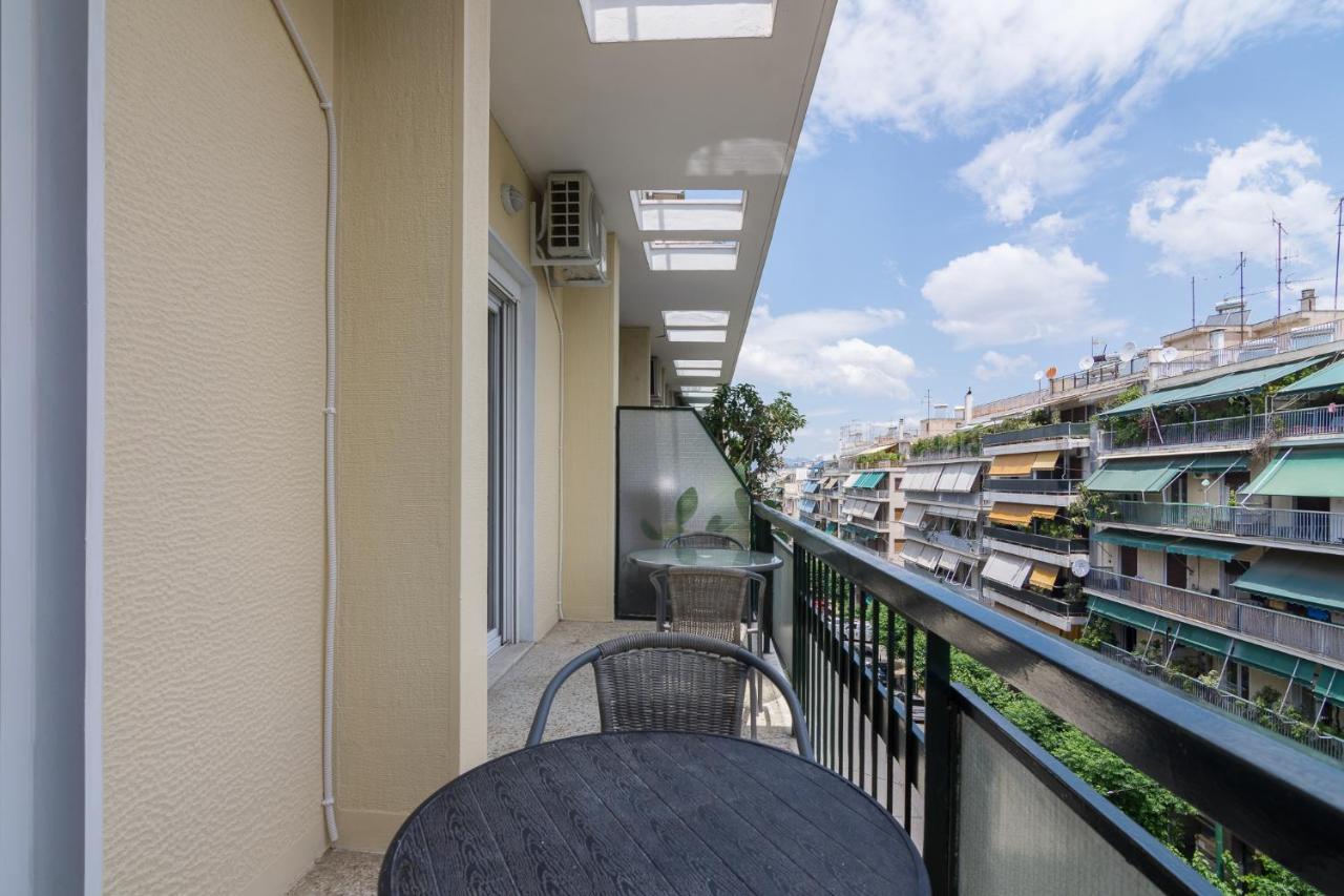 Cozy Apartment In Pangrati Area! Атина Екстериор снимка