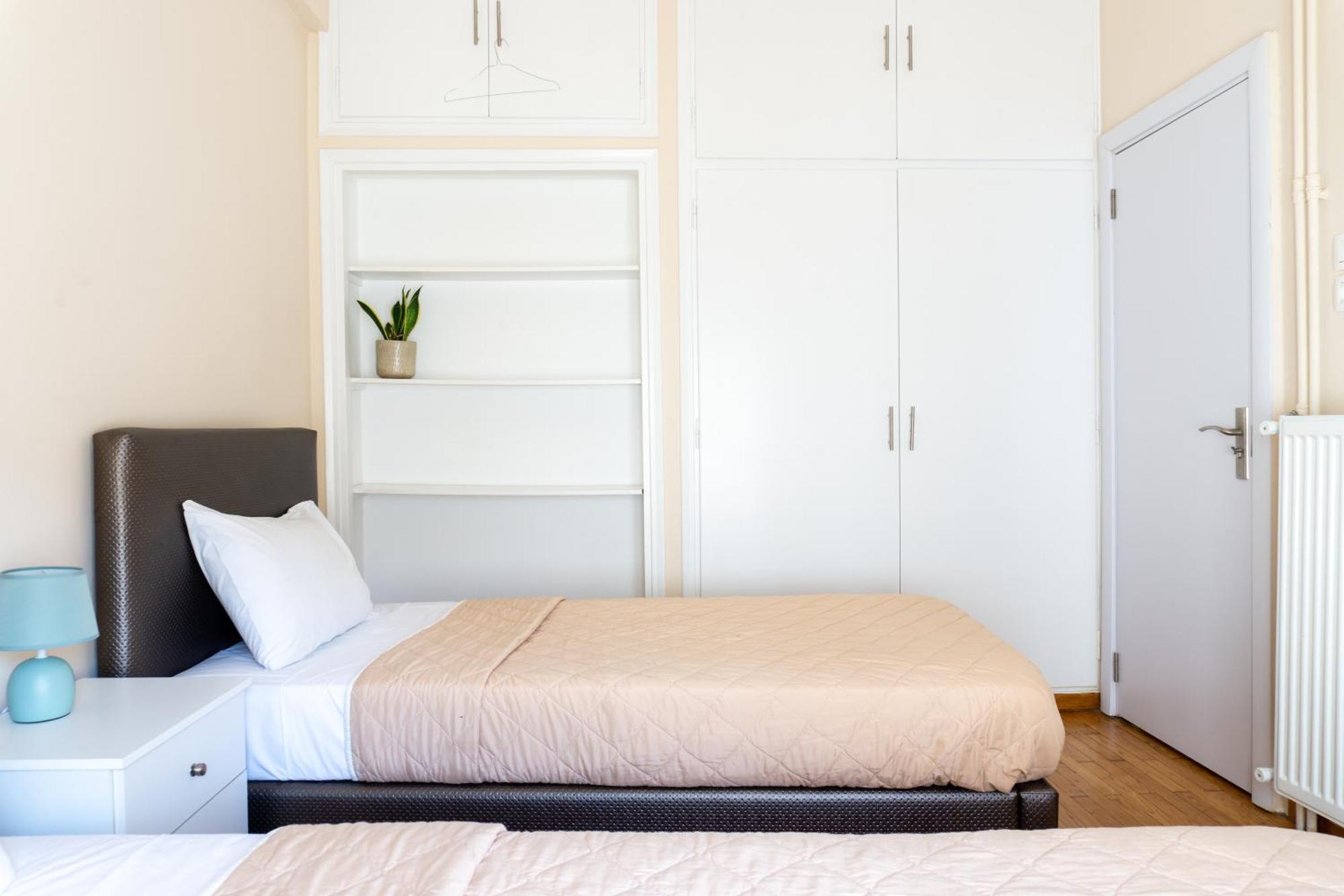 Cozy Apartment In Pangrati Area! Атина Екстериор снимка